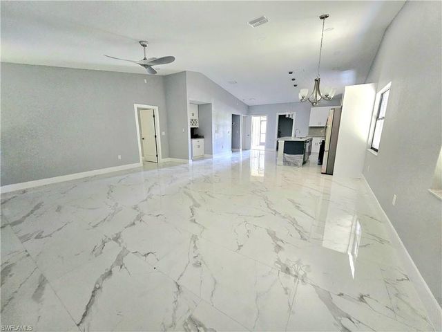 17760 Park Village CIR, Fort Myers, FL 33908
