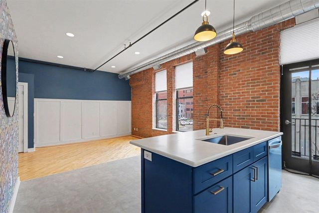 222 N Kalamazoo Mall 210, Kalamazoo, MI 49007