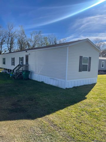 38731 Bayou Pigeon Rd, Plaquemine, LA 70764