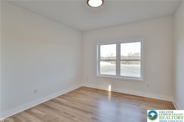 448 Long Lane Road, Lehigh Twp, PA 18088