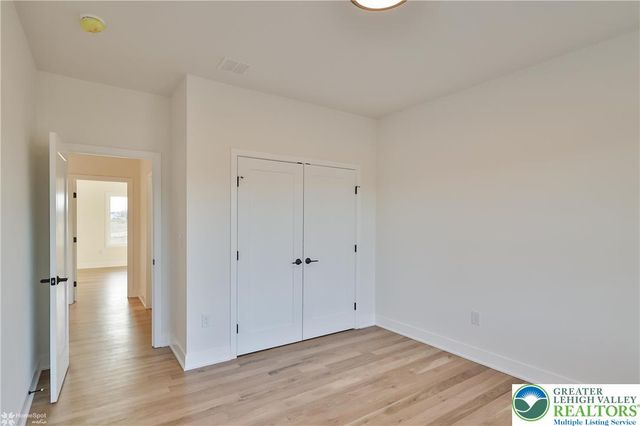 448 Long Lane Road, Lehigh Twp, PA 18088