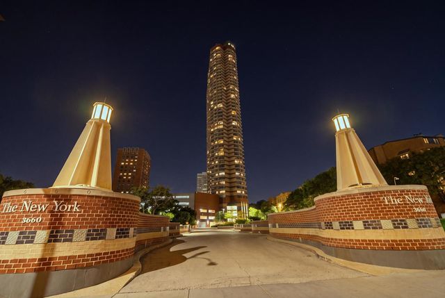 3660 N LAKE SHORE Drive 1506, Chicago, IL 60613