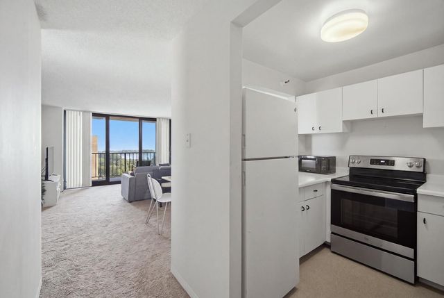 3660 N LAKE SHORE Drive 1506, Chicago, IL 60613