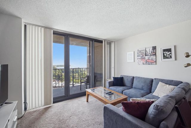 3660 N LAKE SHORE Drive 1506, Chicago, IL 60613