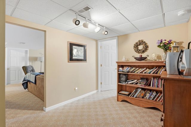 3806 GRANT LN, Columbia, MO 65203