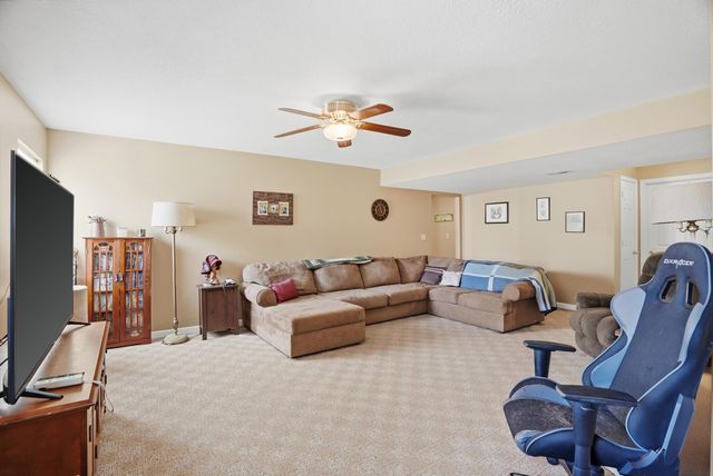 3806 GRANT LN, Columbia, MO 65203