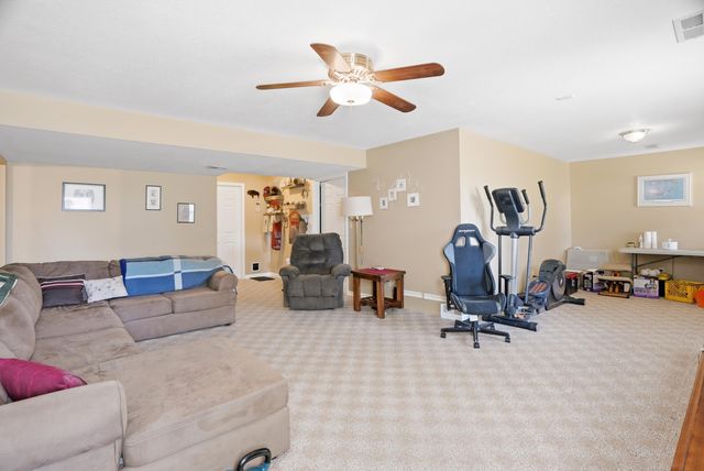 3806 GRANT LN, Columbia, MO 65203