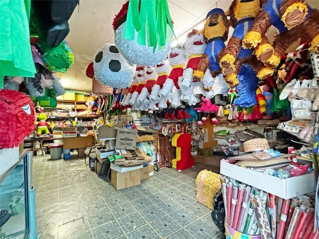 348 W Vernon Avenue, Los Angeles, CA 90037