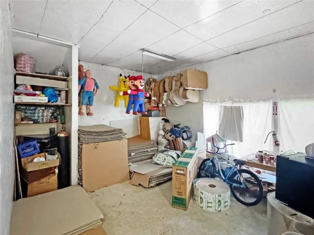 348 W Vernon Avenue, Los Angeles, CA 90037