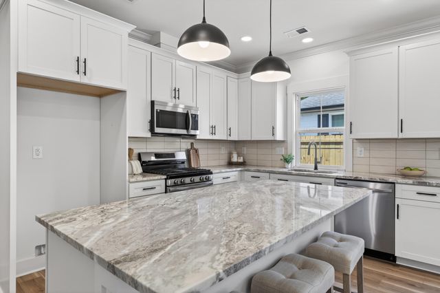 4833 Williams Avenue, North Charleston, SC 29405