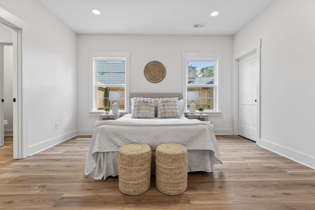4833 Williams Avenue, North Charleston, SC 29405