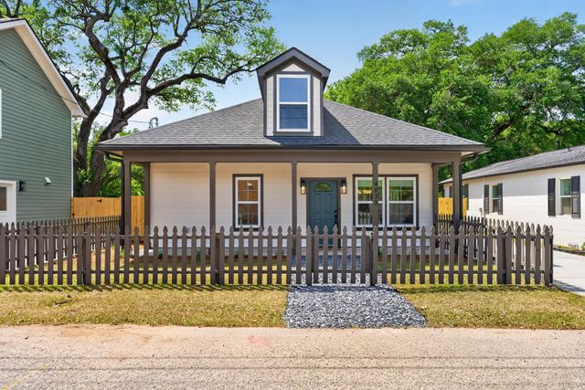 4833 Williams Avenue, North Charleston, SC 29405