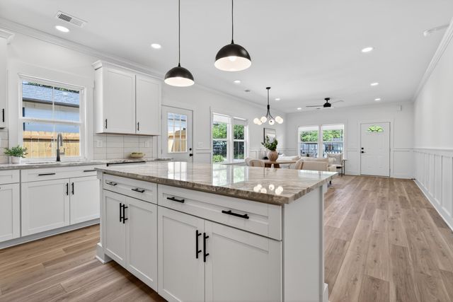 4833 Williams Avenue, North Charleston, SC 29405