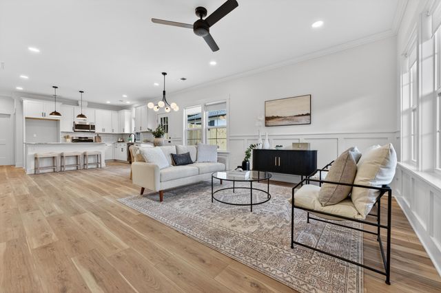 4833 Williams Avenue, North Charleston, SC 29405