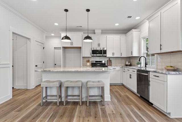 4833 Williams Avenue, North Charleston, SC 29405