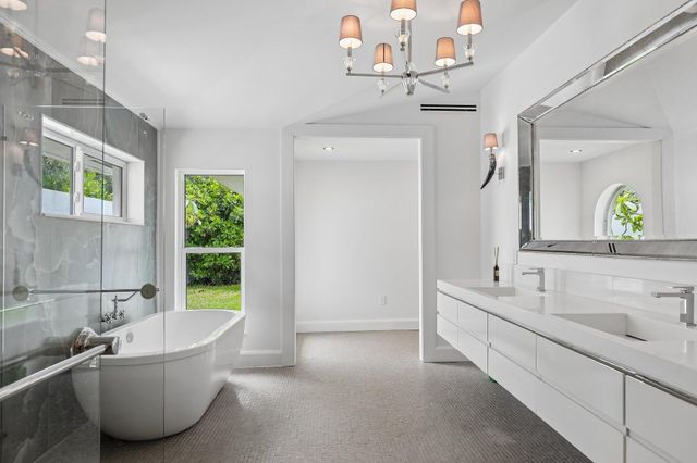 1020 SE 9TH Avenue, Fort Lauderdale, FL 33316