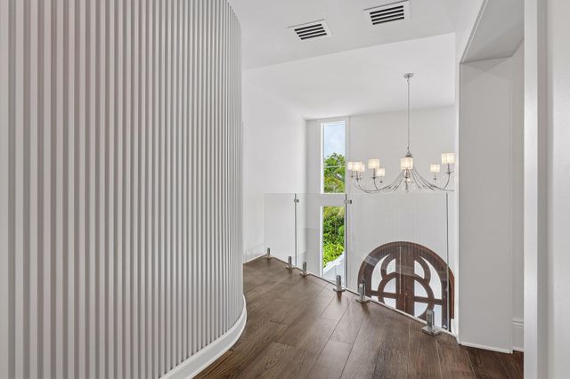 1020 SE 9TH Avenue, Fort Lauderdale, FL 33316