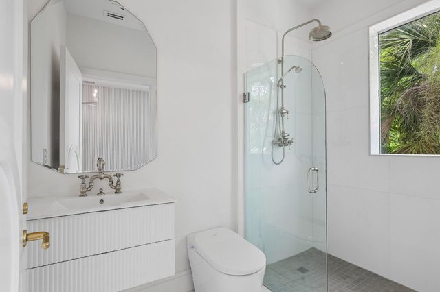 1020 SE 9TH Avenue, Fort Lauderdale, FL 33316