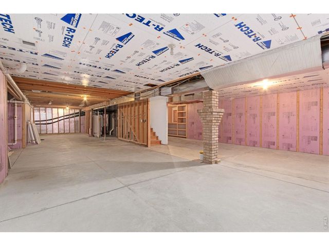 1808 Carefree Dr, Fort Collins, CO 80525