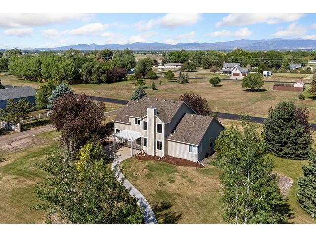 1808 Carefree Dr, Fort Collins, CO 80525