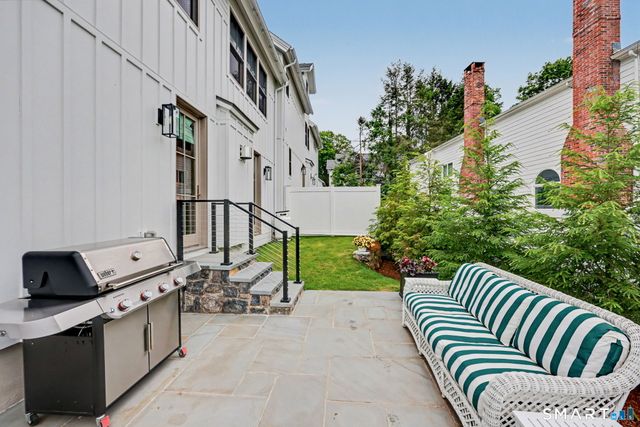 160 Forest Street 160, New Canaan, CT 06840