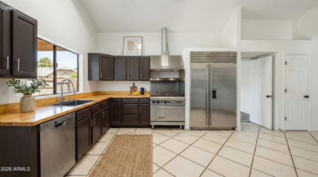 4279 W ROCKWOOD Drive, Tucson, AZ 85741