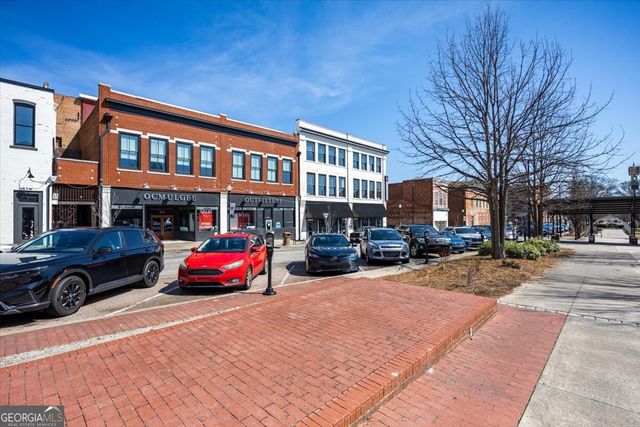 565 Poplar Street, Macon, GA 31210