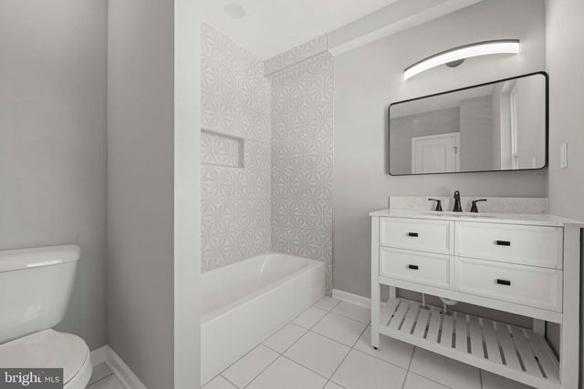 2814 RHODE ISLAND AVE NE, Washington, DC 20018