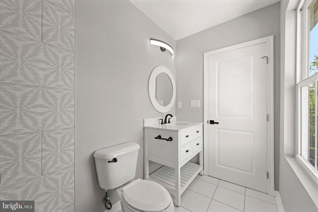 2814 RHODE ISLAND AVE NE, Washington, DC 20018