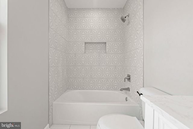 2814 RHODE ISLAND AVE NE, Washington, DC 20018