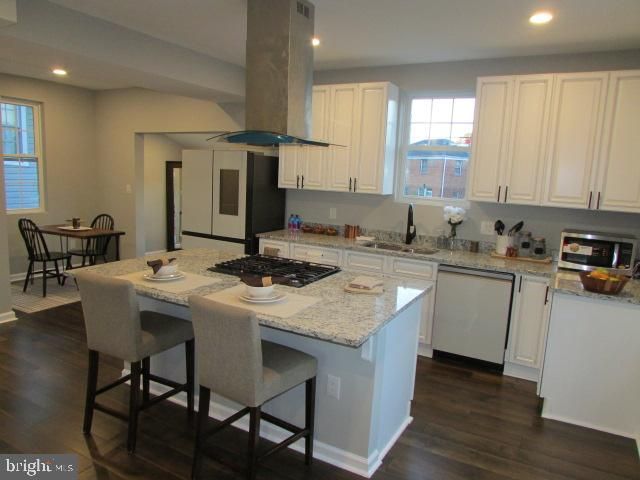 2814 RHODE ISLAND AVE NE, Washington, DC 20018