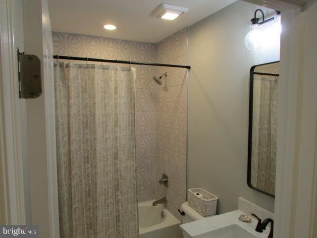 2814 RHODE ISLAND AVE NE, Washington, DC 20018