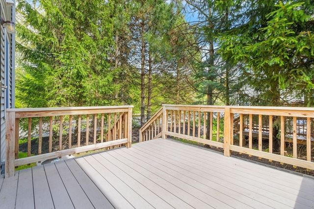 400 Justin Dr 1, Weymouth, MA 02188