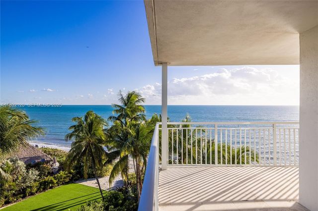 615 Ocean Drive 6A, Key Biscayne, FL 33149