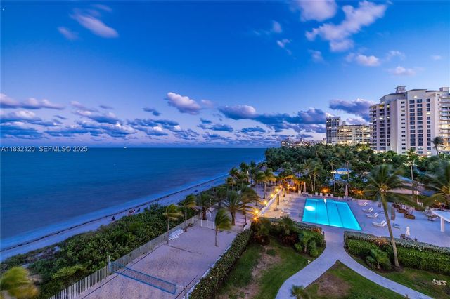 615 Ocean Drive 6A, Key Biscayne, FL 33149