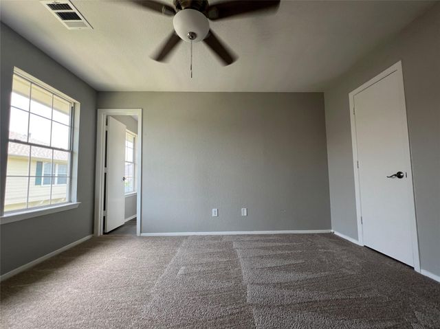 1669 Nichole Woods Drive, Houston, TX 77047
