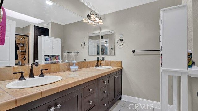 23322 Caminito Los Pocitos 128, Laguna Hills, CA 92653