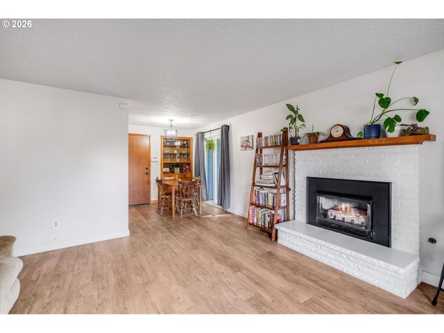 310 Ne 170TH Ave, Portland, OR 97230