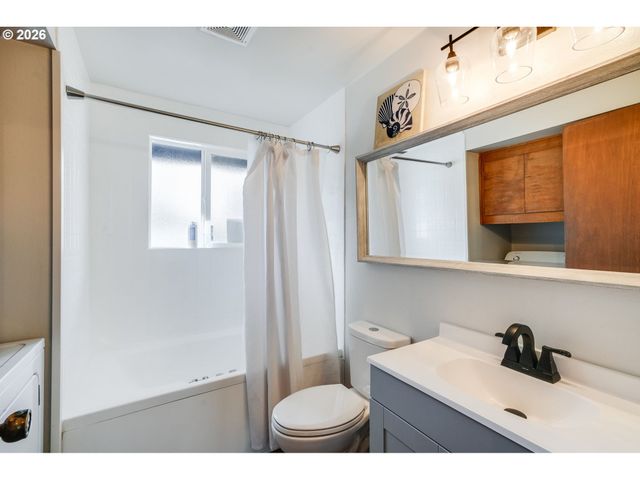 310 Ne 170TH Ave, Portland, OR 97230