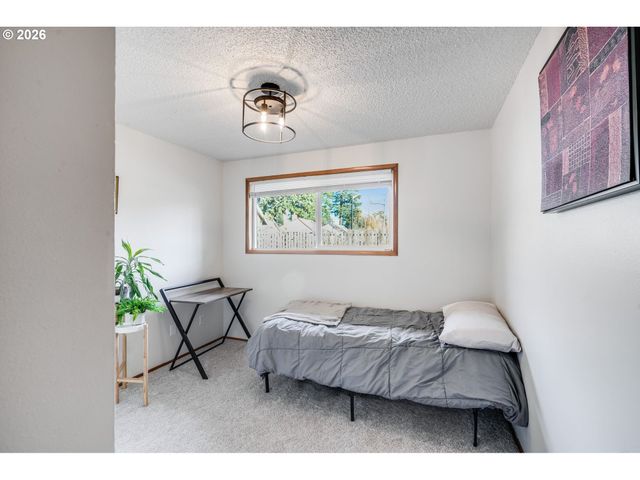 310 Ne 170TH Ave, Portland, OR 97230