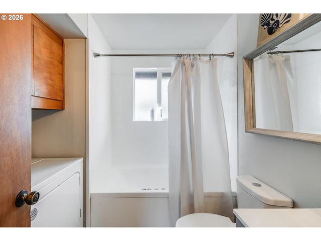 310 Ne 170TH Ave, Portland, OR 97230