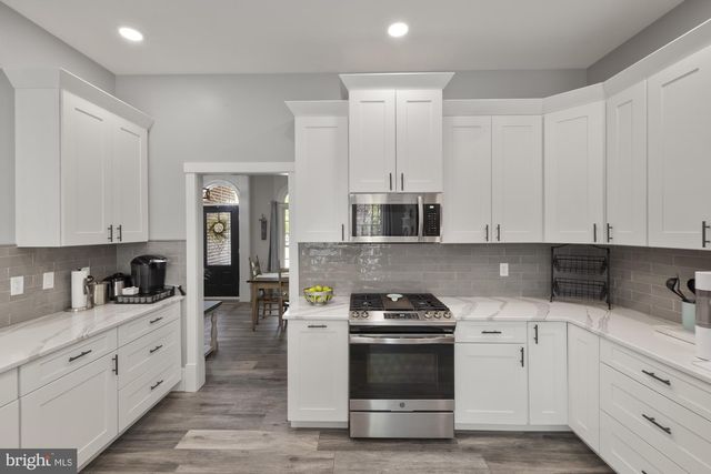 15 SAMS LN, Gettysburg, PA 17325