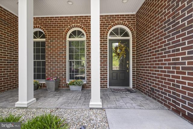 15 SAMS LN, Gettysburg, PA 17325