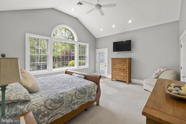 15 SAMS LN, Gettysburg, PA 17325