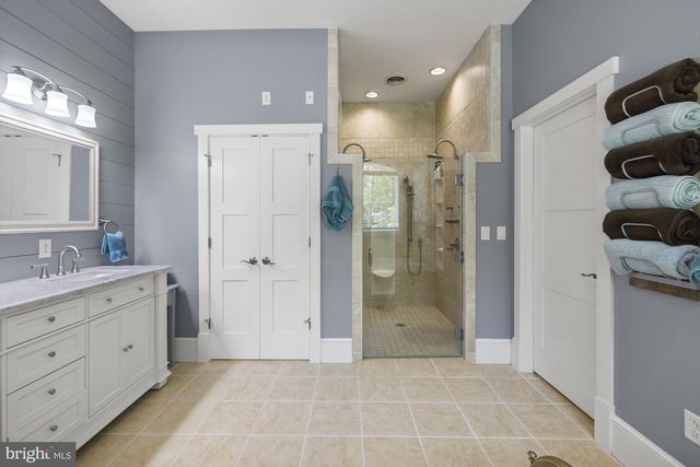15 SAMS LN, Gettysburg, PA 17325