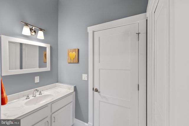 15 SAMS LN, Gettysburg, PA 17325