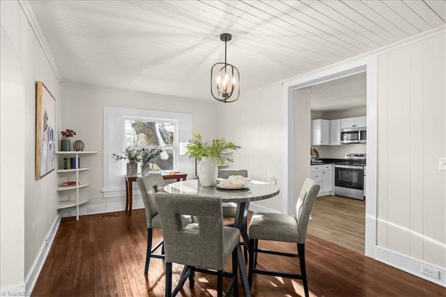 7511 Greenlawn Drive, Summerfield, NC 27358