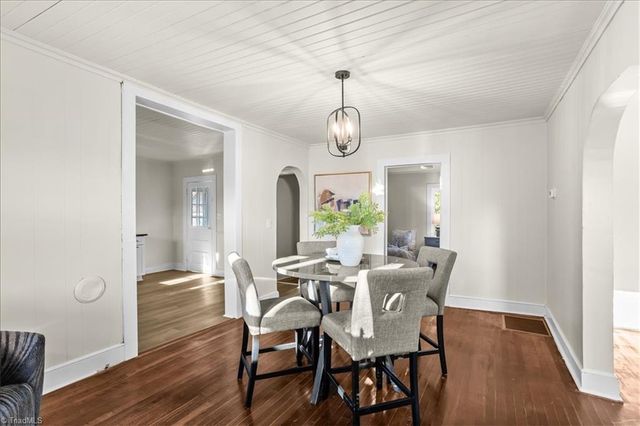 7511 Greenlawn Drive, Summerfield, NC 27358