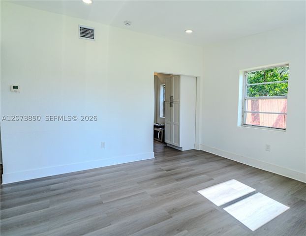 16400 NW 23rd Ct, Miami Gardens, FL 33054