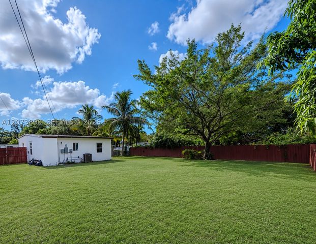 16400 NW 23rd Ct, Miami Gardens, FL 33054